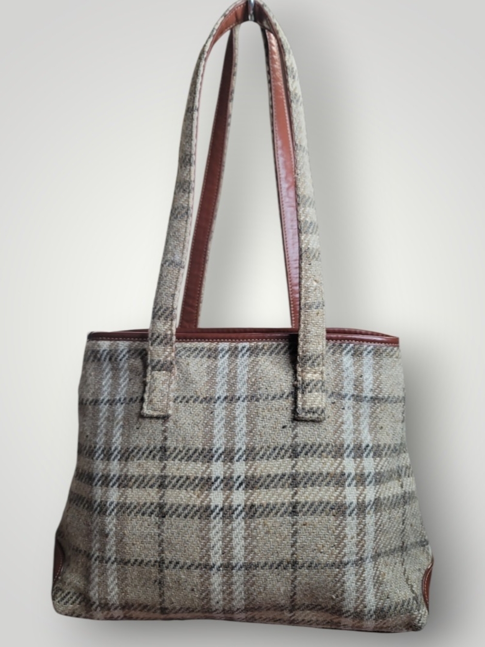 Burberrys Women’s Vintage Plaid Tote Bag Good Condition With COA - Picture 4 of 14